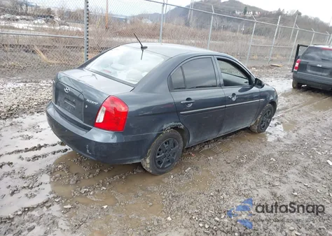 2011 Hyundai Accent Gls z USA, uszkodzony, nr VIN KMHCN4AC6B4604352